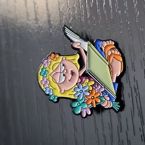 Lizzie McGuire Enamel Pin